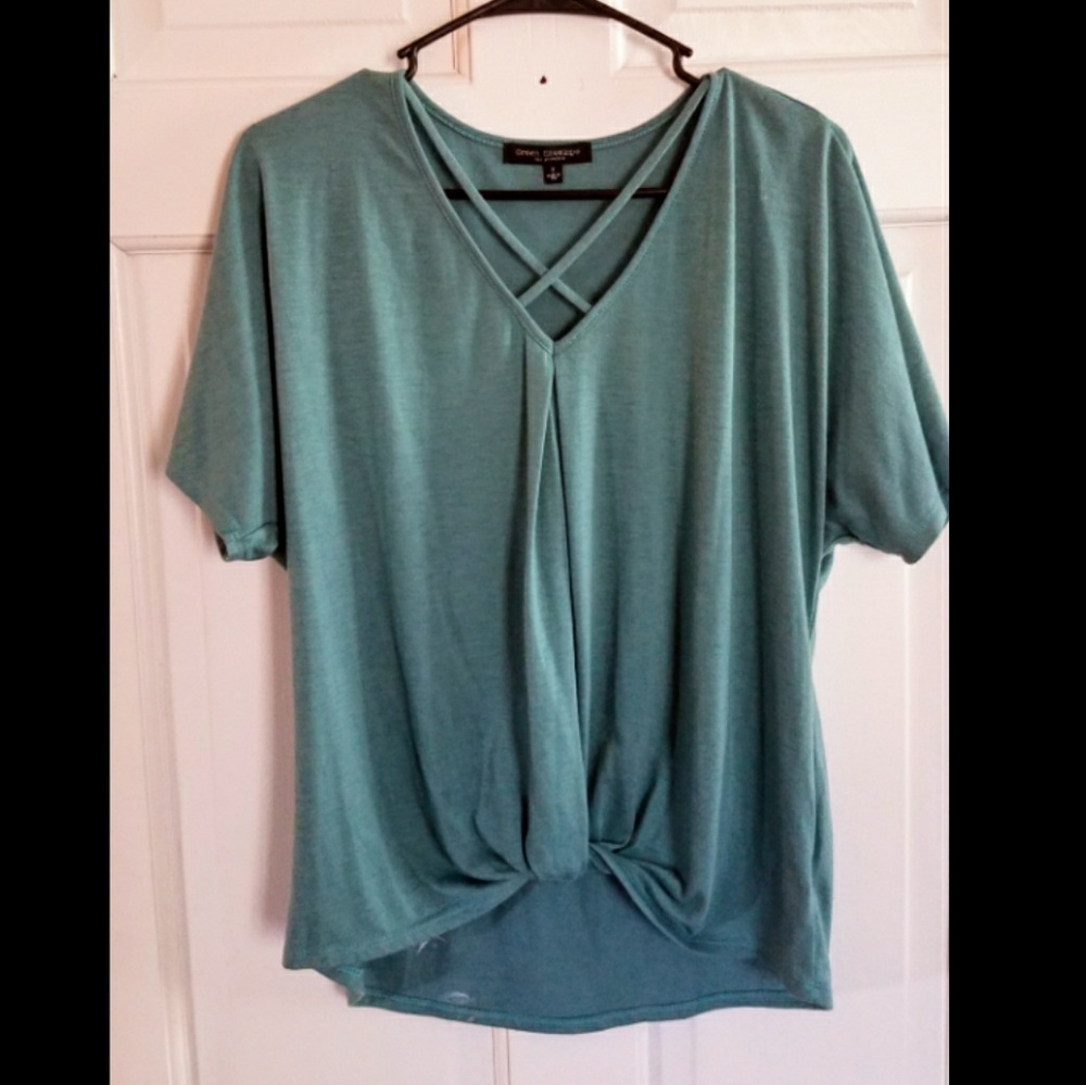 Green Envelope Top V-neck knotted front